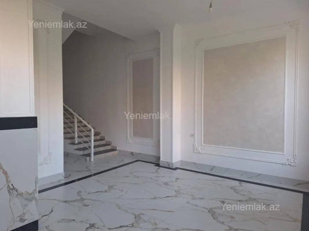 Satılır 3 otaqlı yeni tikili 120 m²