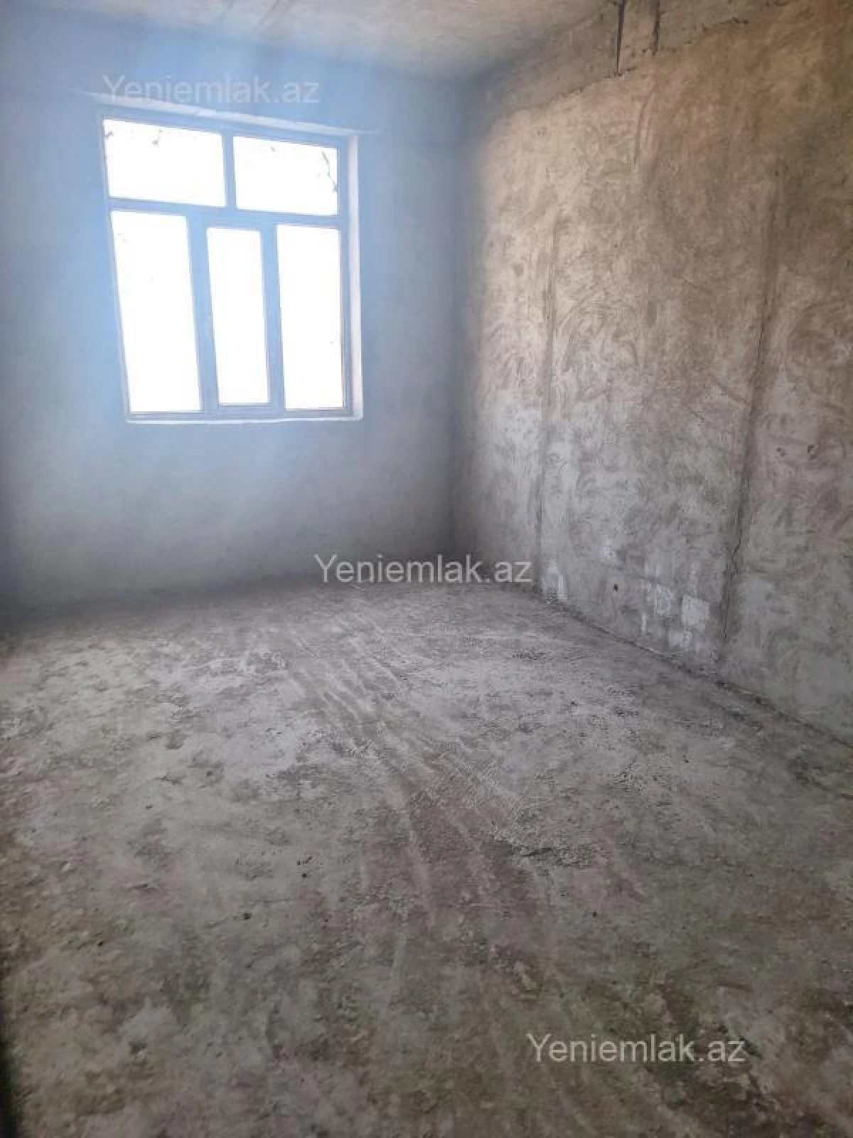 Satılır 3 otaqlı yeni tikili 120 m²