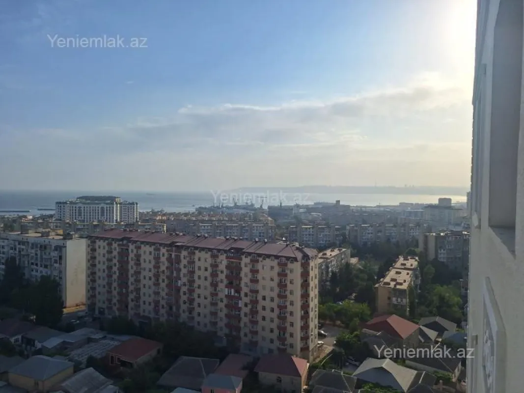 Satılır 3 otaqlı yeni tikili 120 m²