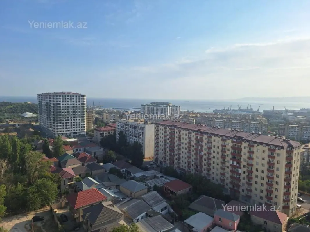 Satılır 3 otaqlı yeni tikili 120 m²