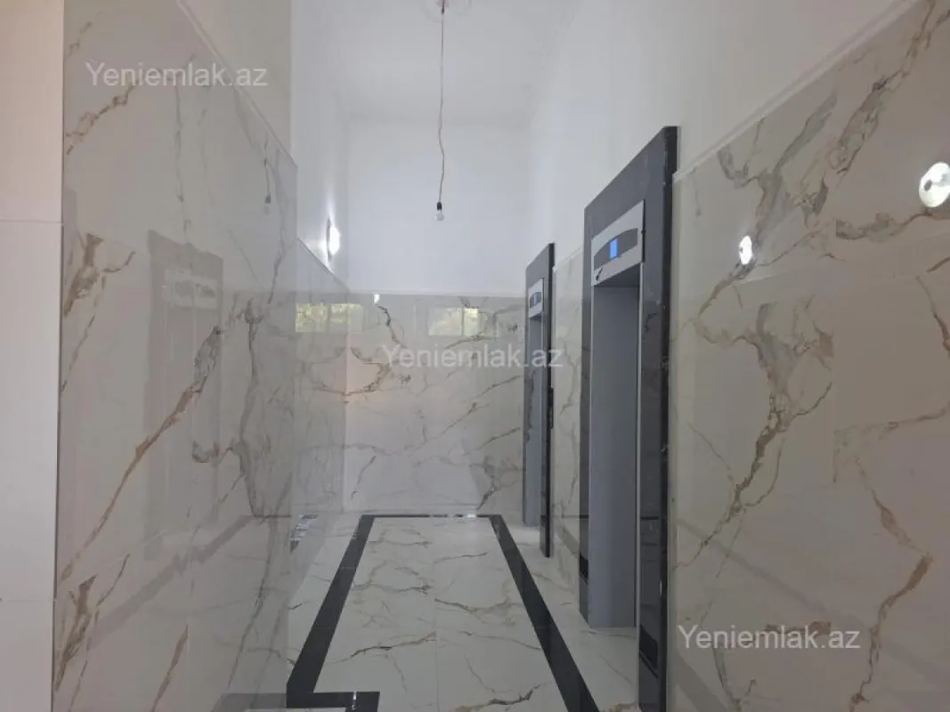 Satılır 3 otaqlı yeni tikili 120 m²