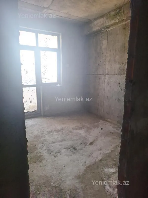 Satılır 3 otaqlı yeni tikili 120 m²