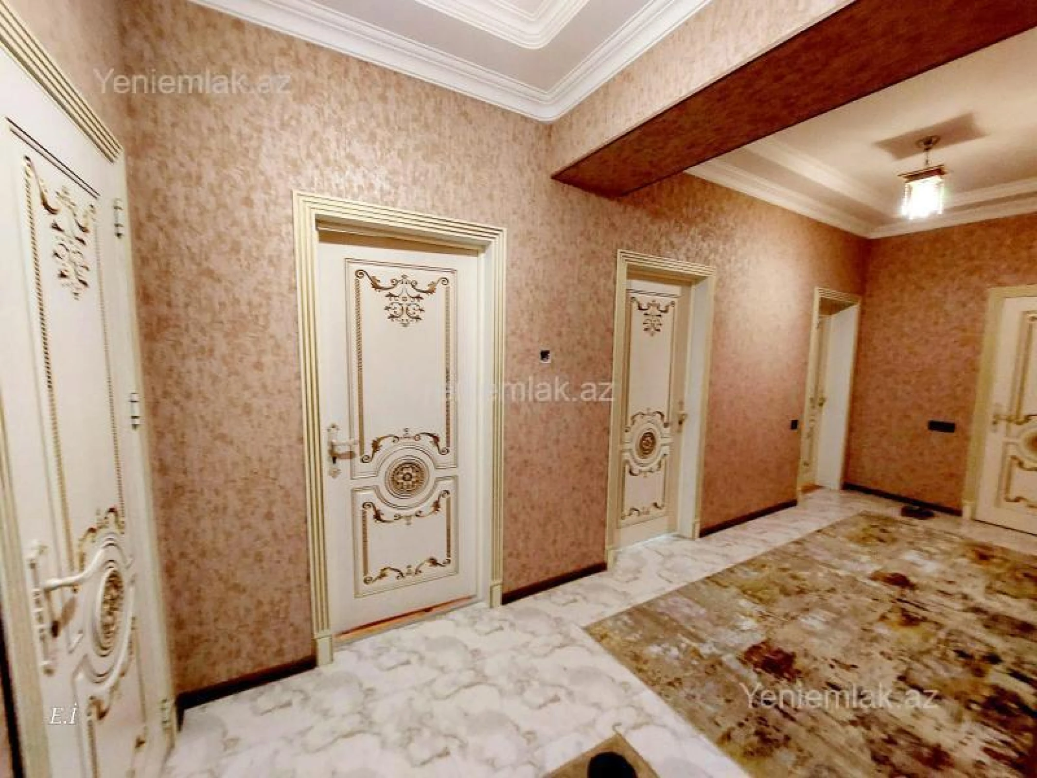 Satılır 2 otaqlı yeni tikili 76 m²