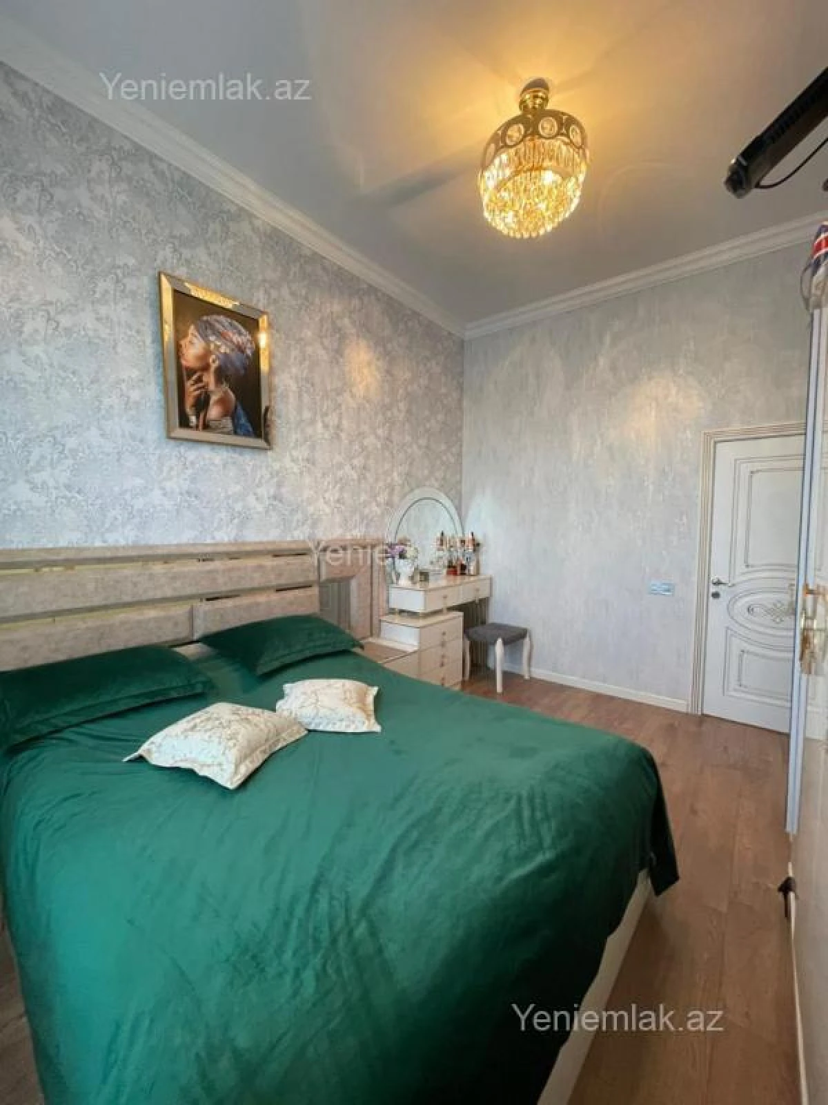 Satılır 3 otaqlı yeni tikili 84 m²