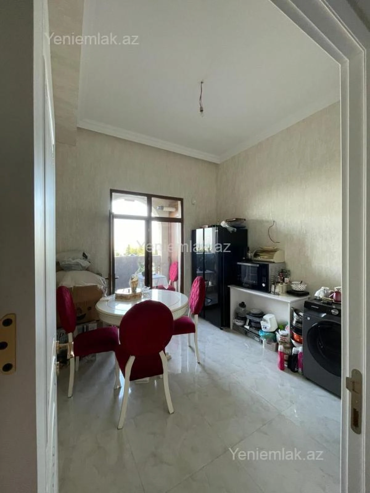 Satılır 3 otaqlı yeni tikili 84 m²