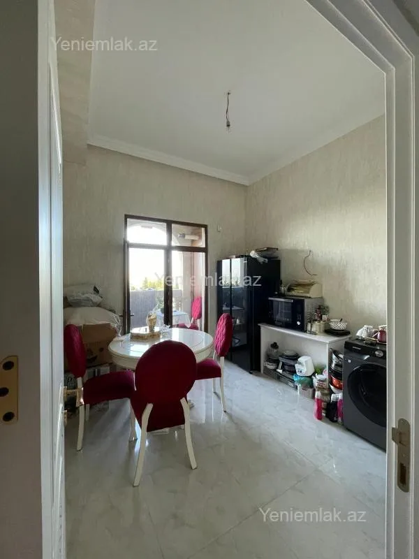 Satılır 3 otaqlı yeni tikili 84 m²