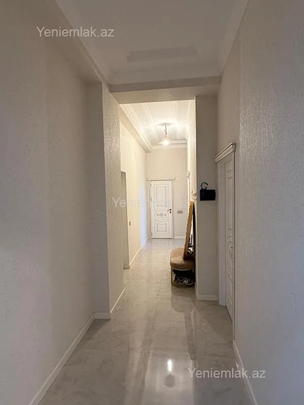 Satılır 3 otaqlı yeni tikili 84 m²