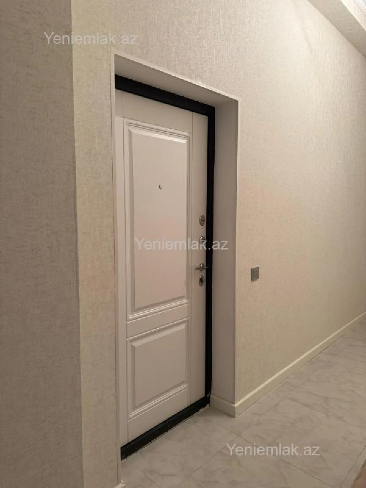 Satılır 3 otaqlı yeni tikili 84 m²