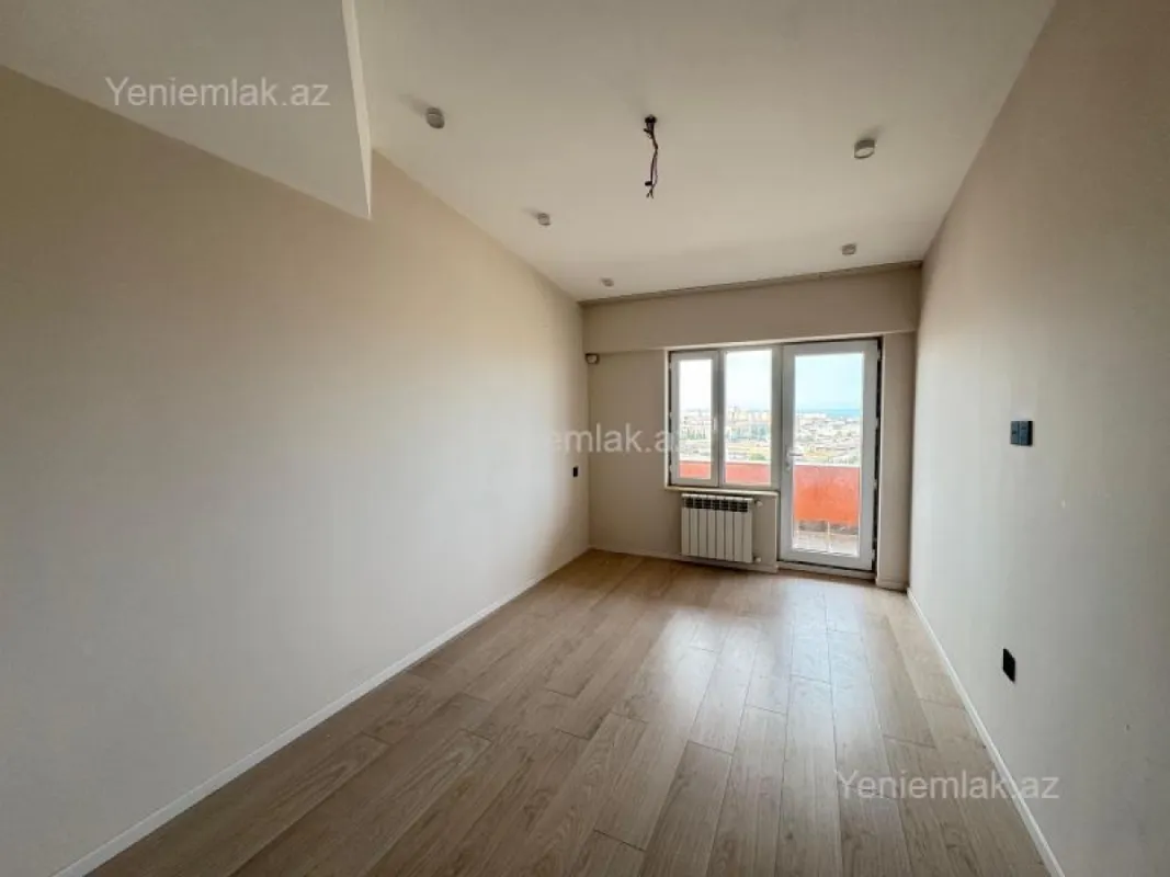 Satılır 2 otaqlı yeni tikili 73.5 m²