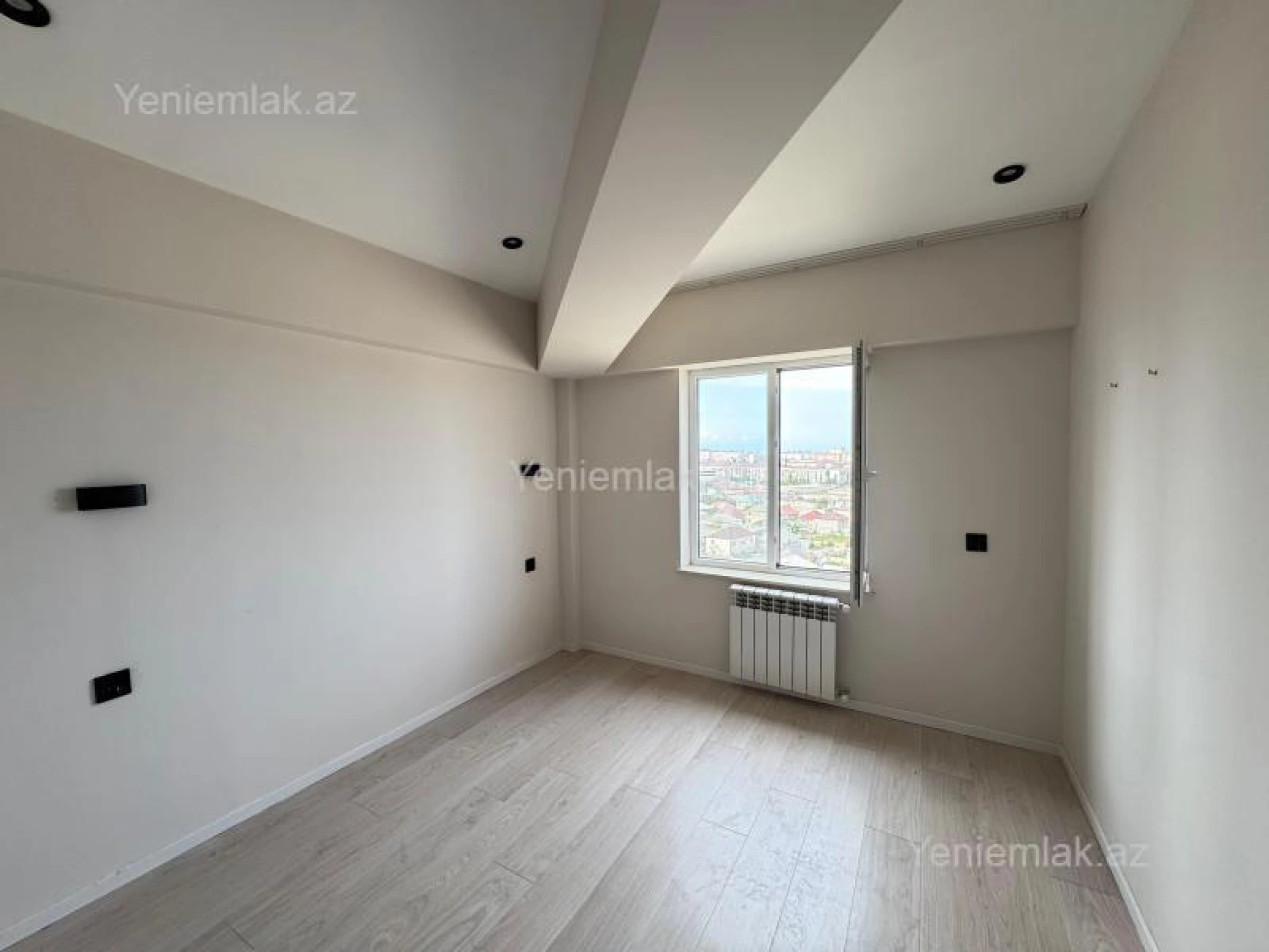 Satılır 2 otaqlı yeni tikili 73.5 m²