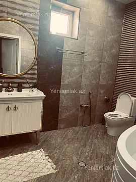 Satılır 4 otaqlı həyət evi 200 m²