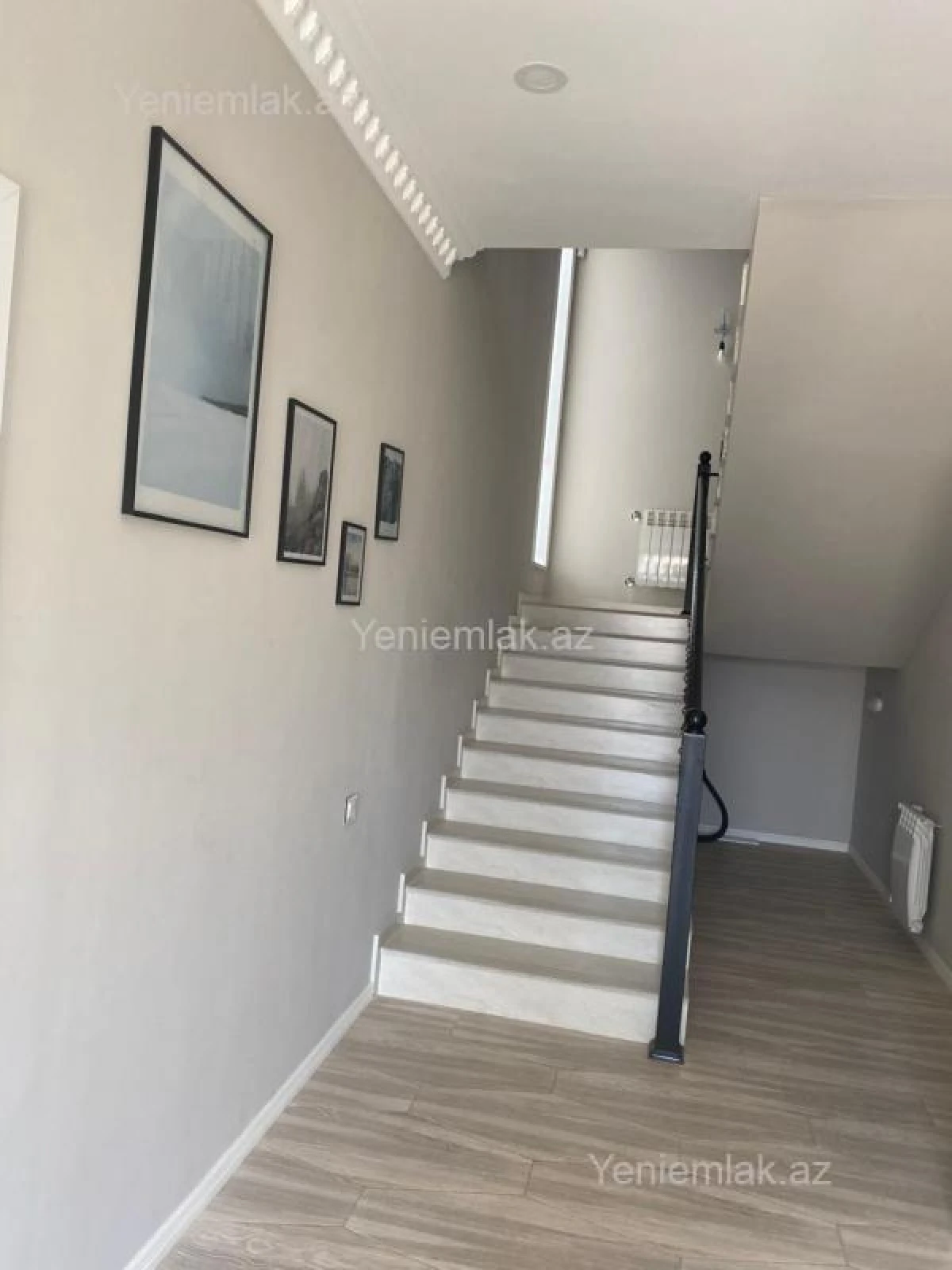 Satılır 4 otaqlı həyət evi 200 m²