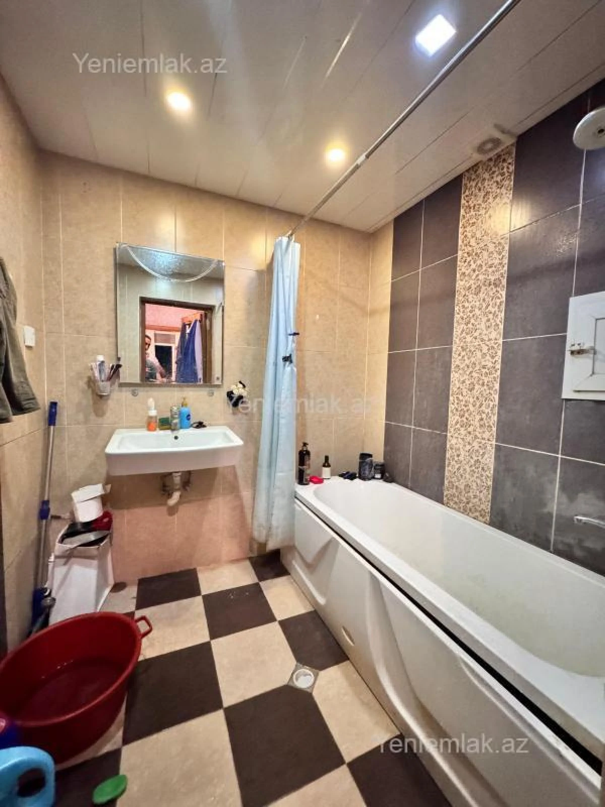 Satılır 2 otaqlı yeni tikili 86 m²