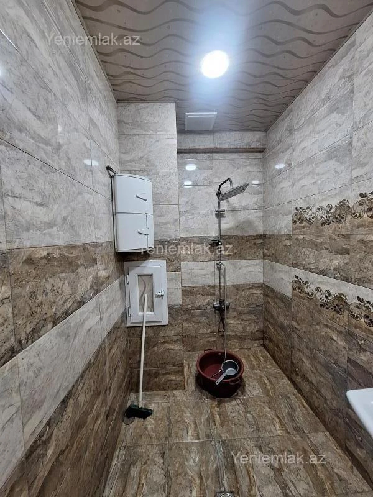 Satılır 3 otaqlı yeni tikili 81 m²