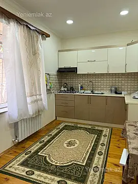Satılır 5 otaqlı həyət evi 500 m²