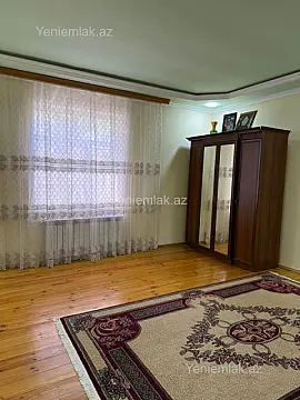 Satılır 5 otaqlı həyət evi 500 m²