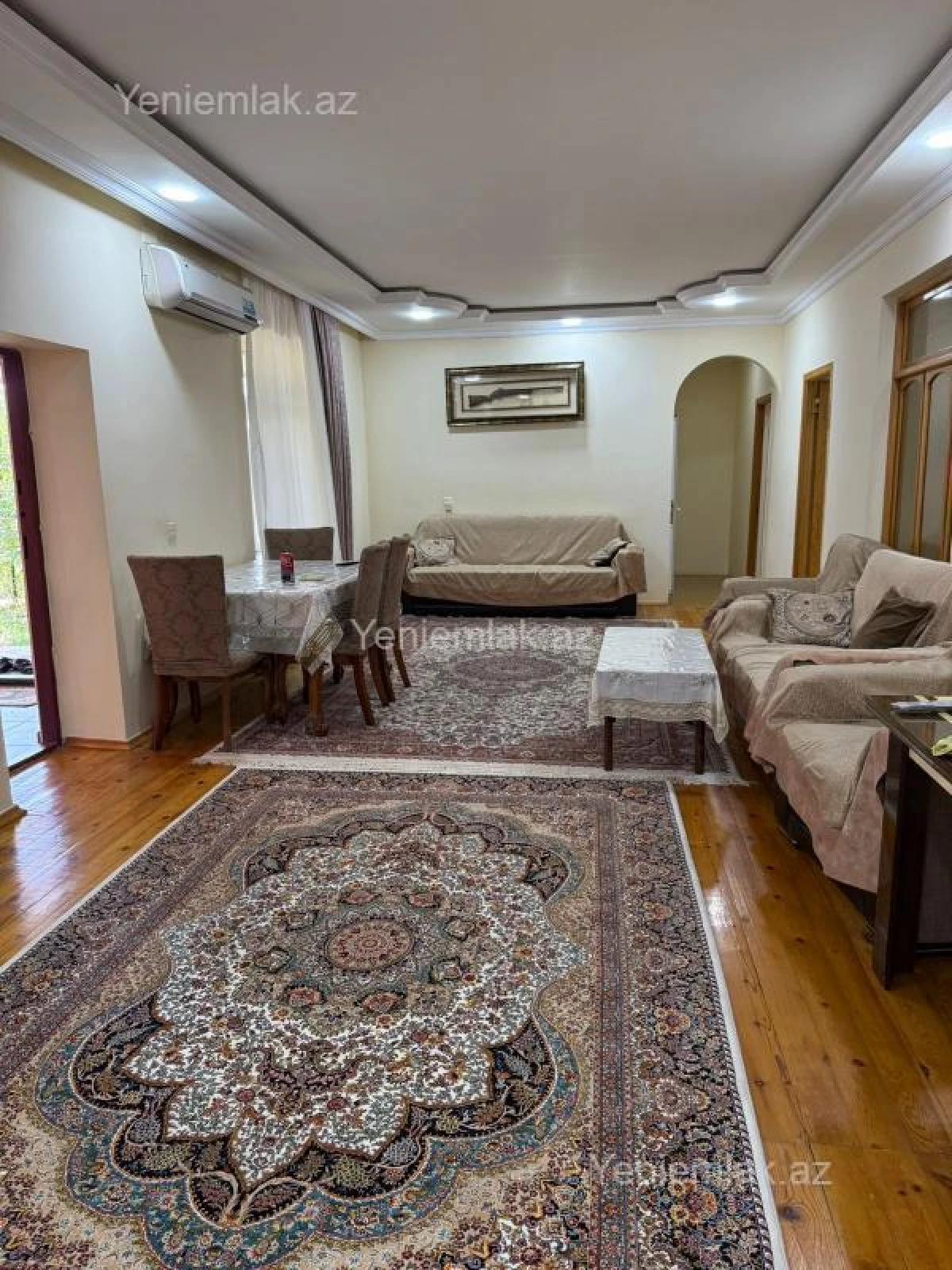 Satılır 5 otaqlı həyət evi 500 m²