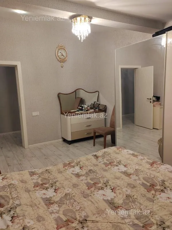Satılır 3 otaqlı yeni tikili 117 m²
