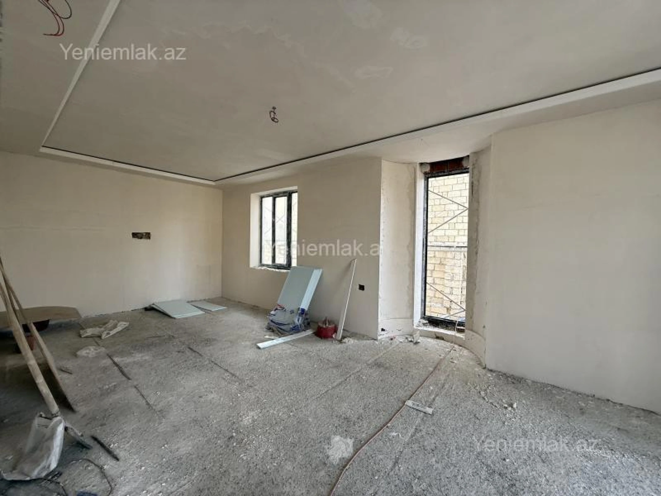 Satılır 6 otaqlı həyət evi 270 m²