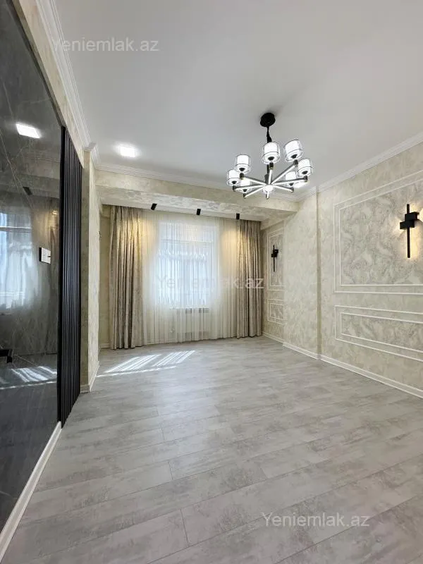Satılır 2 otaqlı yeni tikili 75 m²
