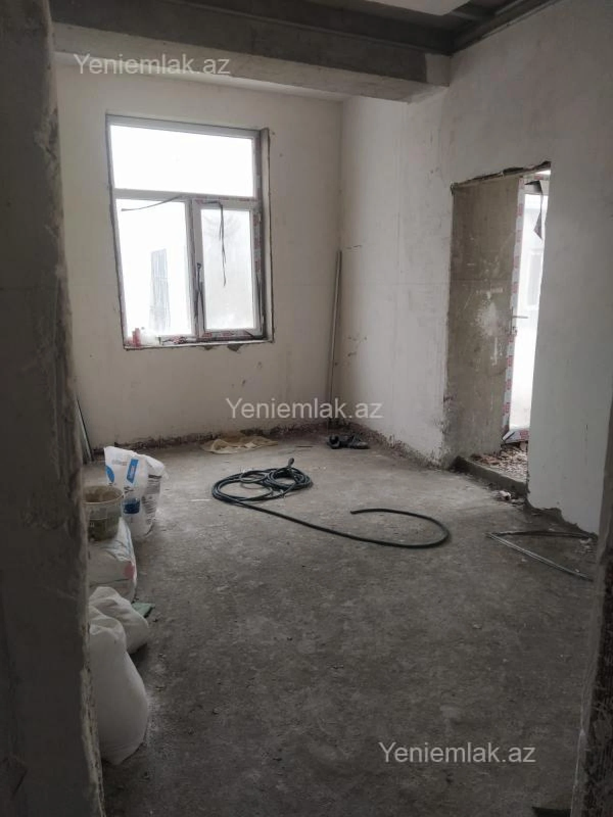 Satılır 3 otaqlı yeni tikili 64 m²