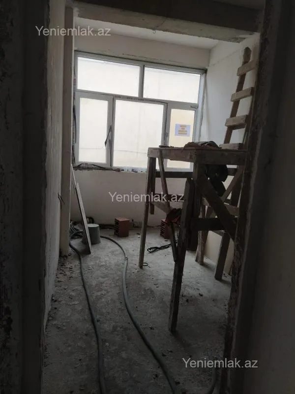 Satılır 3 otaqlı yeni tikili 64 m²