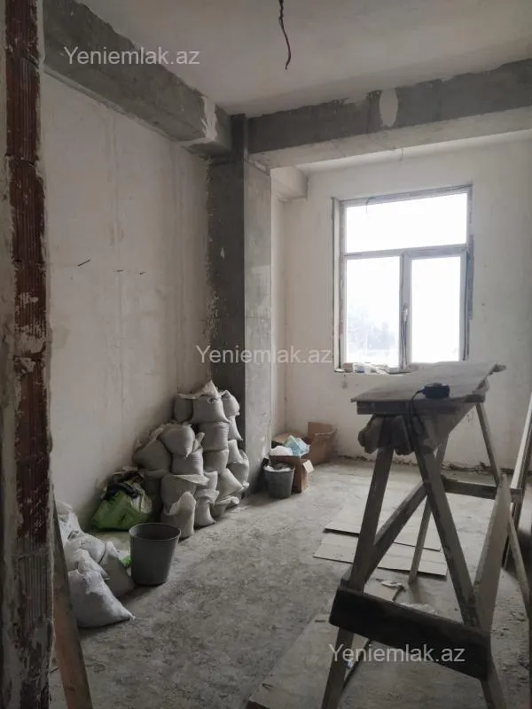 Satılır 3 otaqlı yeni tikili 64 m²