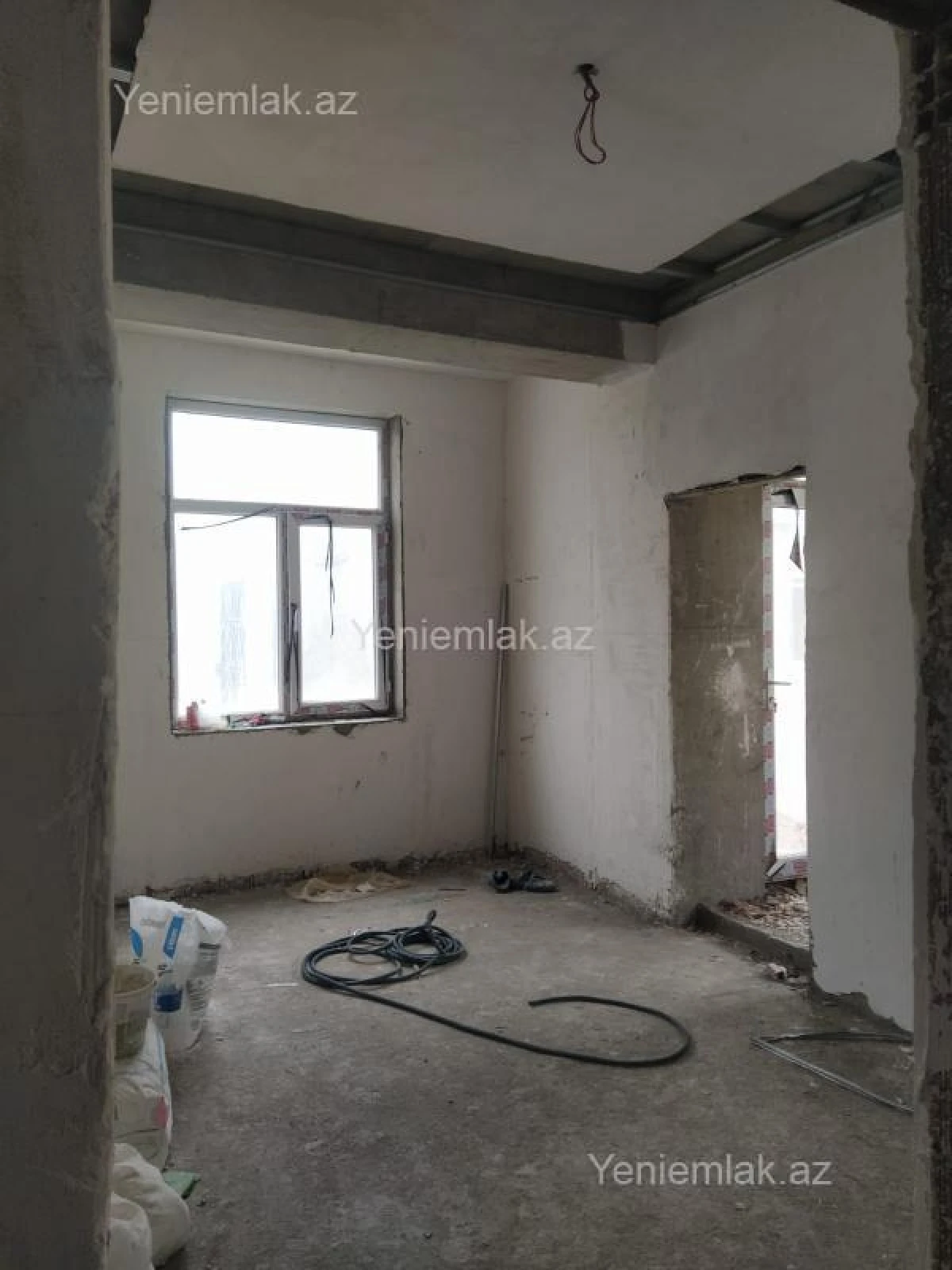 Satılır 3 otaqlı yeni tikili 64 m²