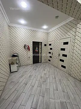 Satılır 2 otaqlı köhnə tikili 75 m²