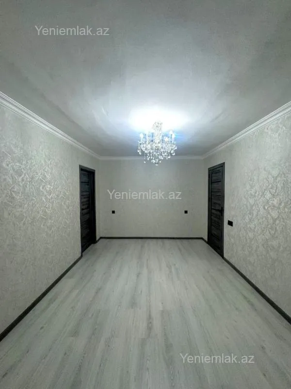 Satılır 2 otaqlı köhnə tikili 54 m²