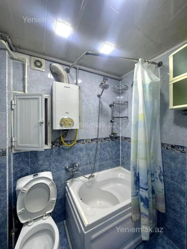 Satılır 2 otaqlı köhnə tikili 54 m²
