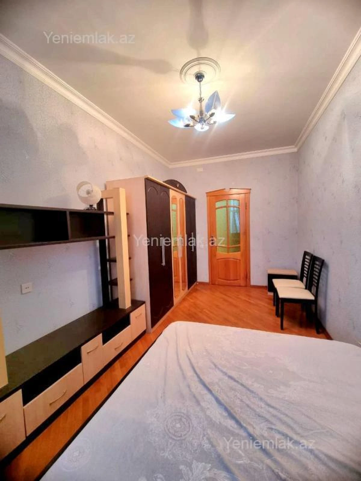 Satılır 2 otaqlı yeni tikili 74 m²