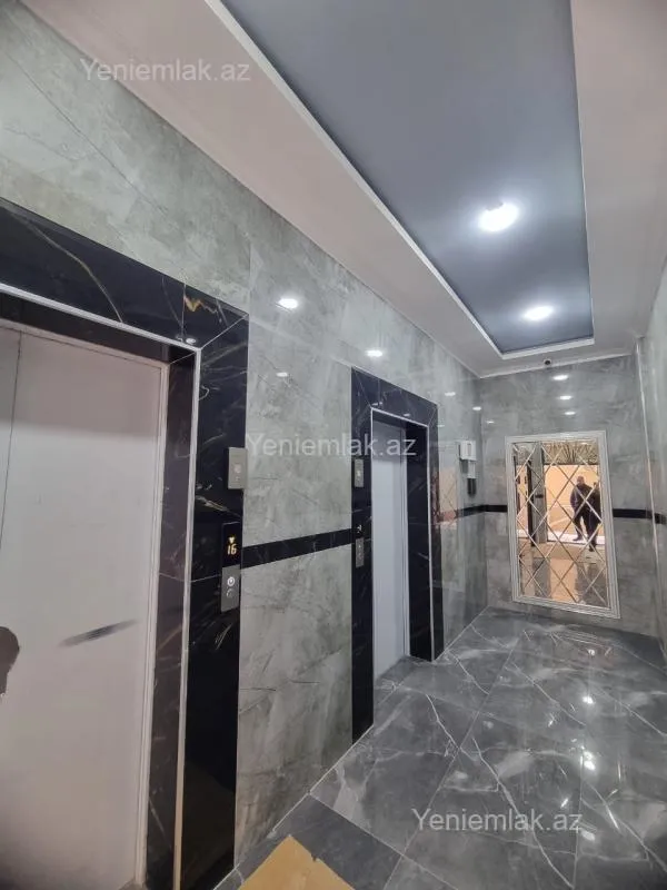 Satılır 2 otaqlı yeni tikili 74 m²