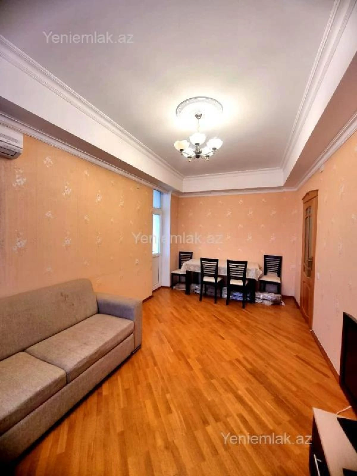 Satılır 2 otaqlı yeni tikili 74 m²