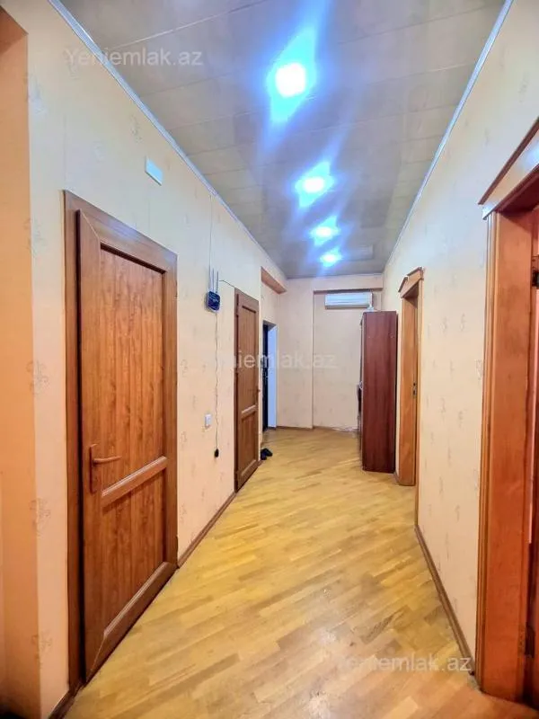 Satılır 2 otaqlı yeni tikili 74 m²