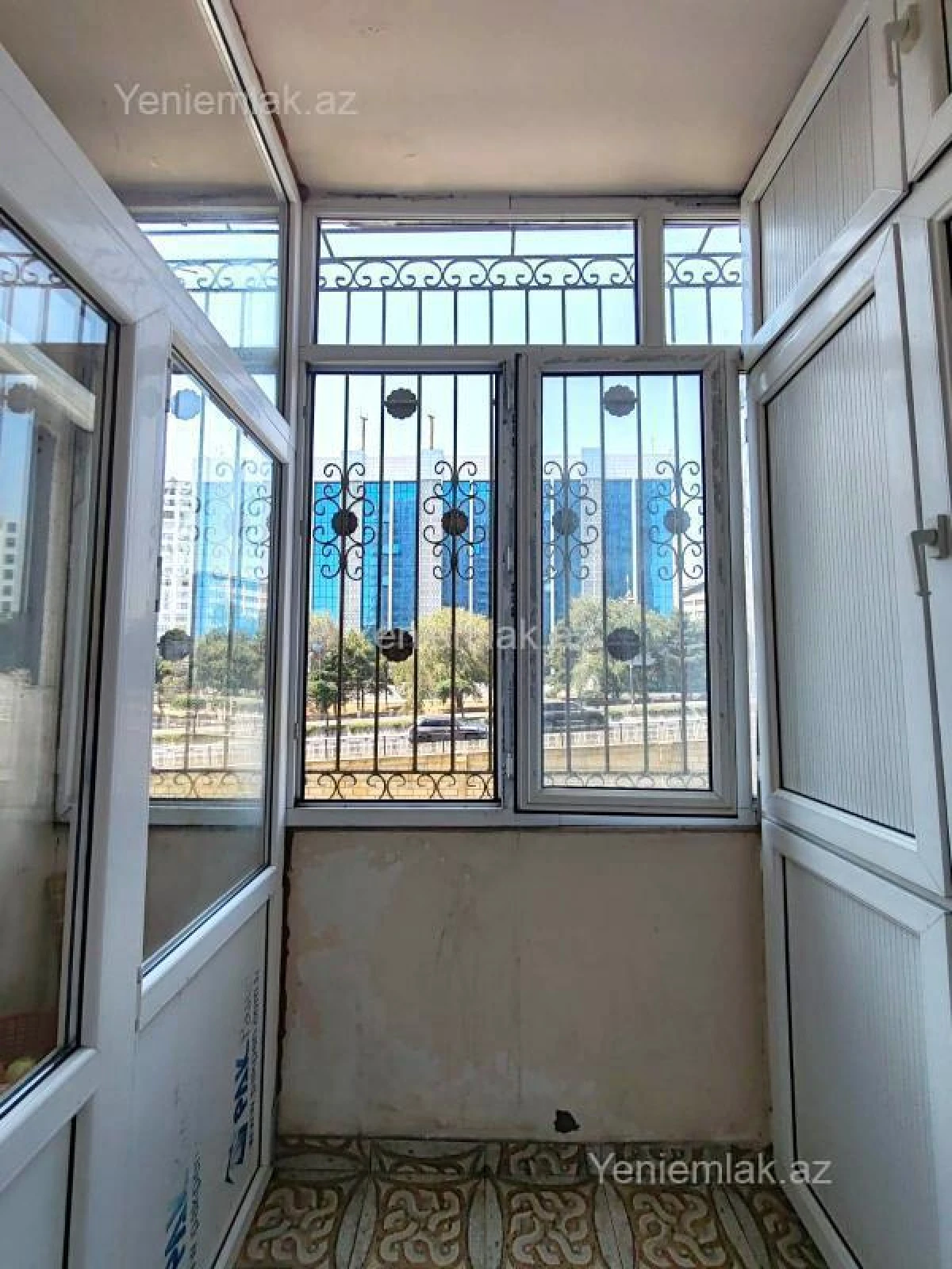 Satılır 3 otaqlı yeni tikili 125 m²