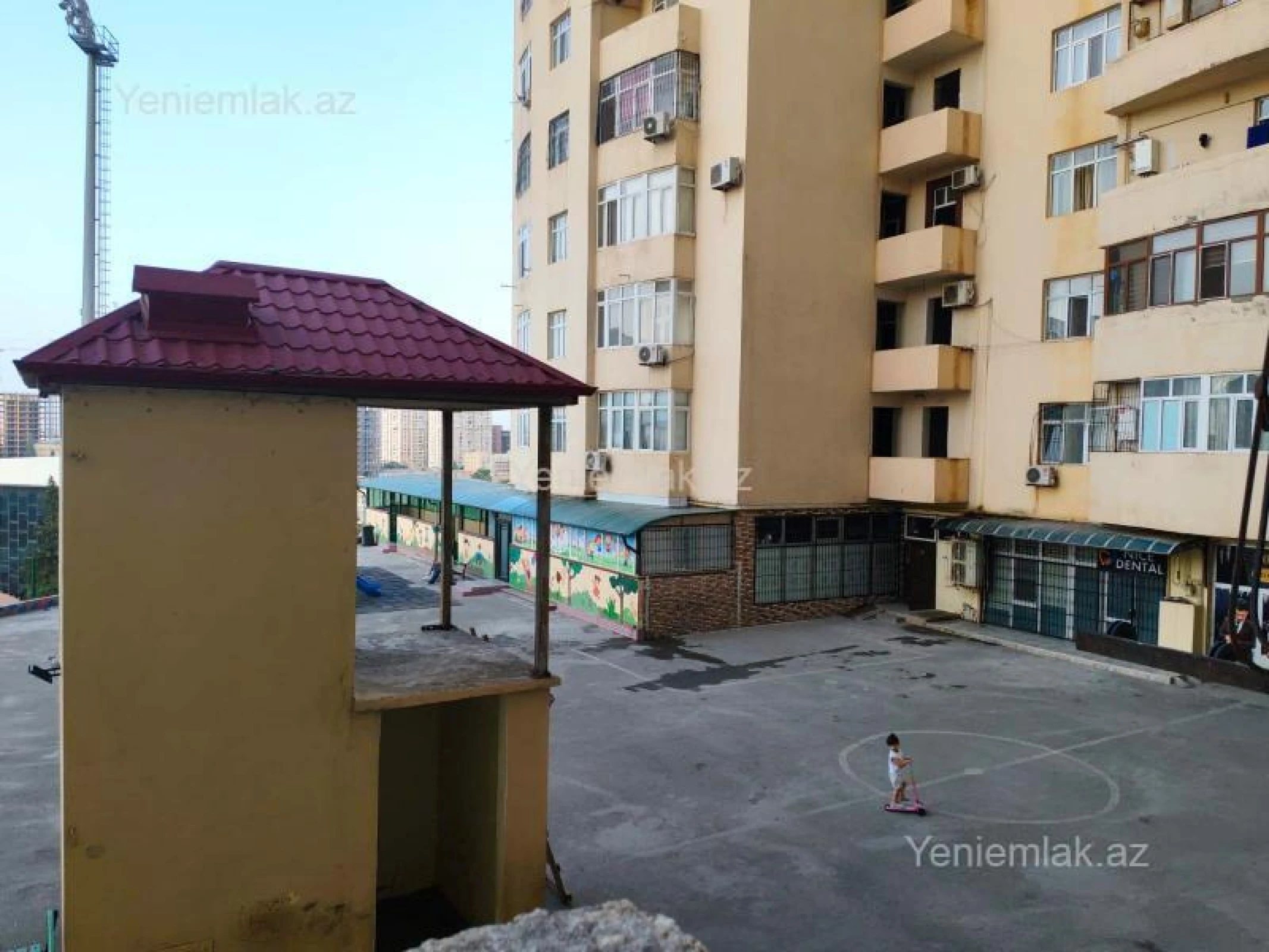 Satılır 3 otaqlı yeni tikili 125 m²