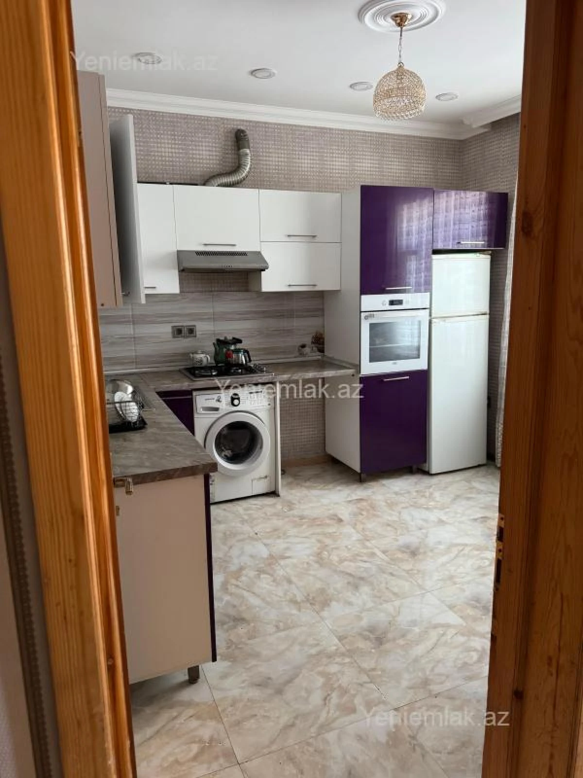 Satılır 7 otaqlı həyət evi 250 m²