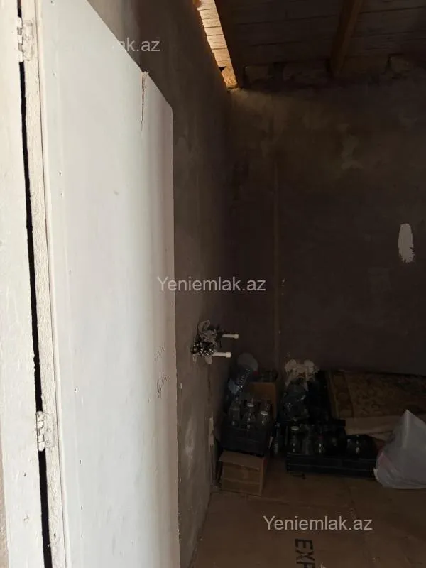 Satılır 7 otaqlı həyət evi 250 m²