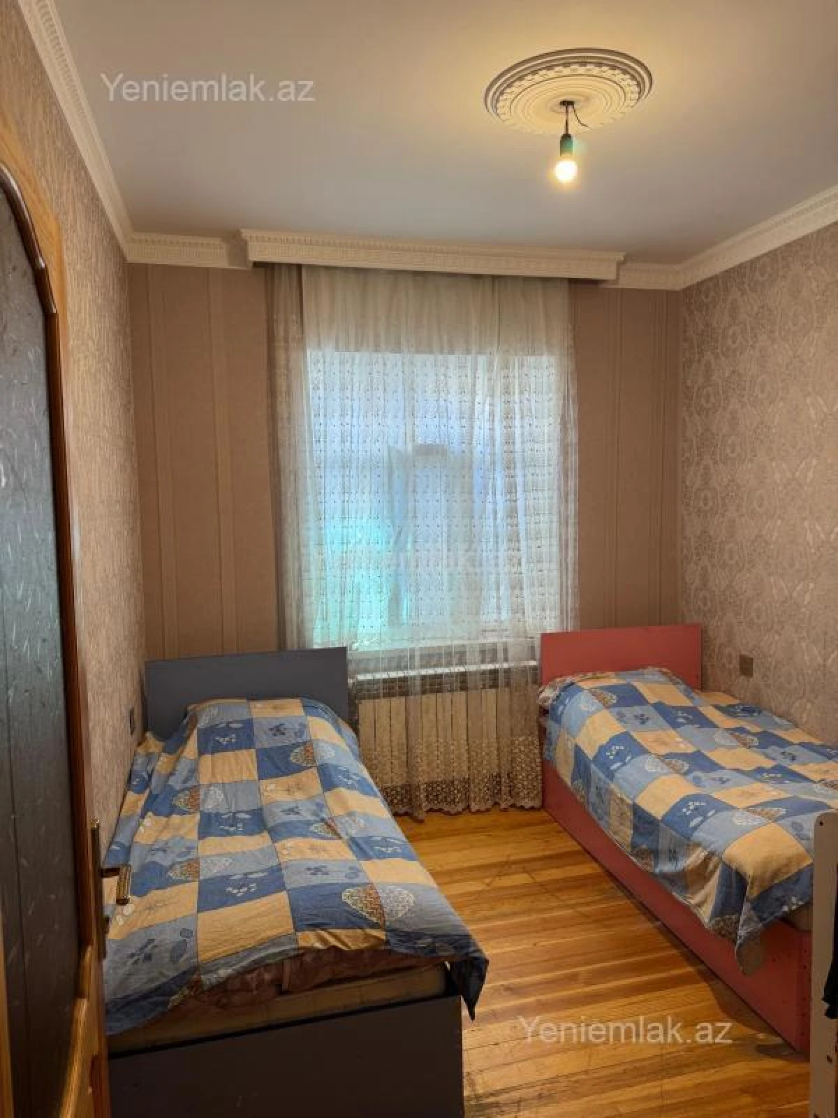 Satılır 7 otaqlı həyət evi 250 m²