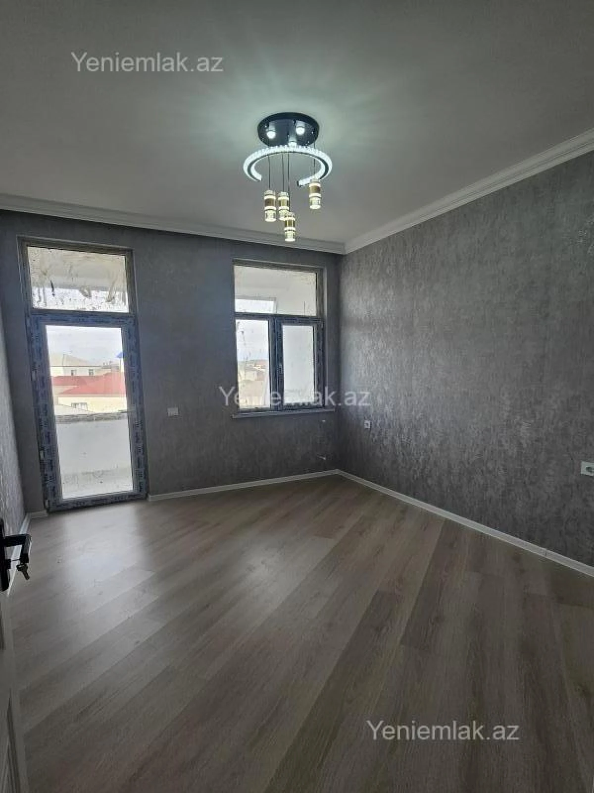 Satılır 3 otaqlı yeni tikili 64 m²