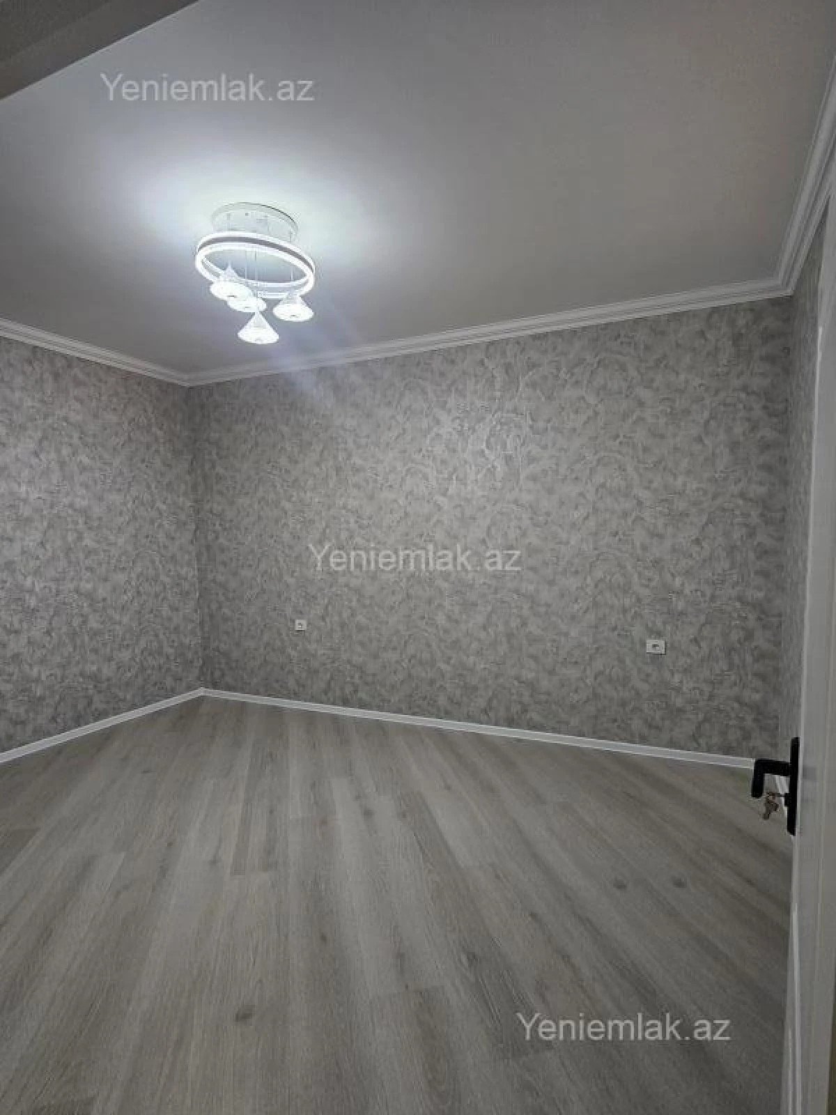 Satılır 3 otaqlı yeni tikili 64 m²