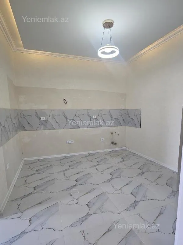 Satılır 3 otaqlı yeni tikili 64 m²