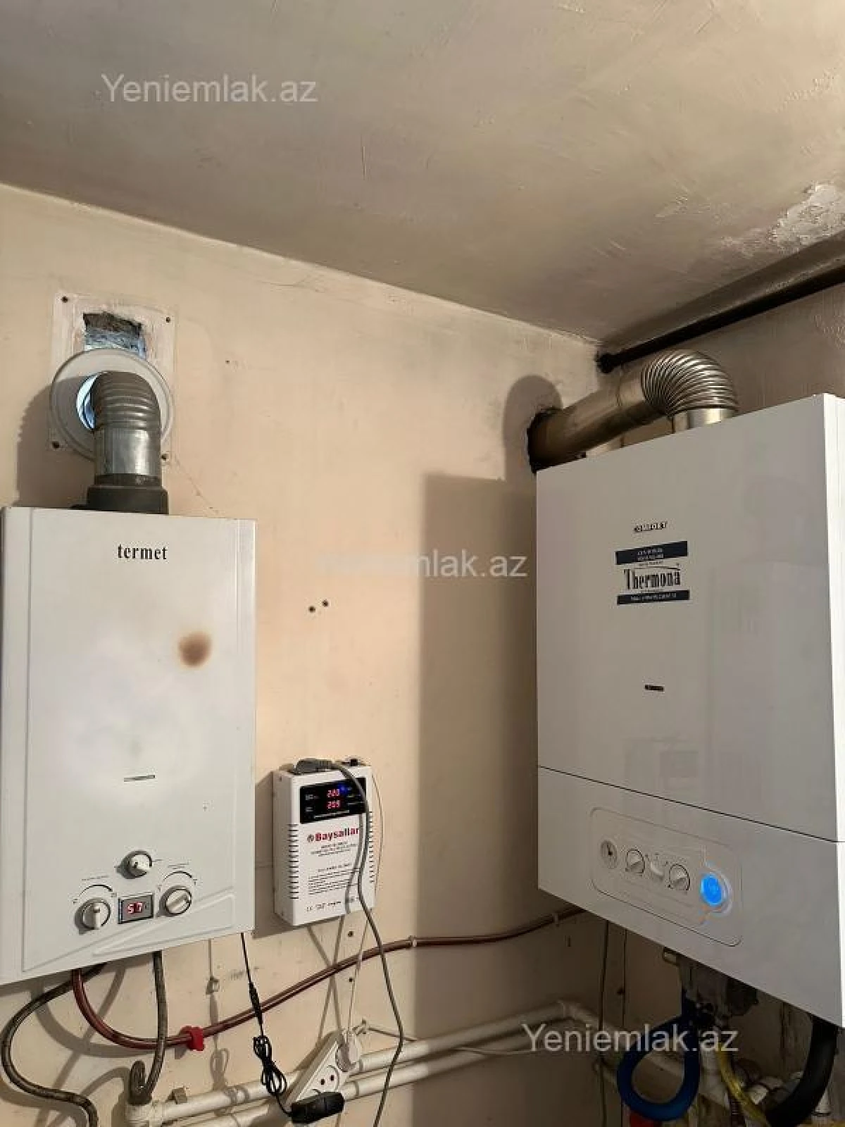 Satılır 9 otaqlı həyət evi 600 m²