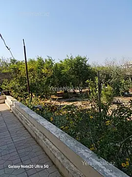 Satılır 4 otaqlı həyət evi 200 m²
