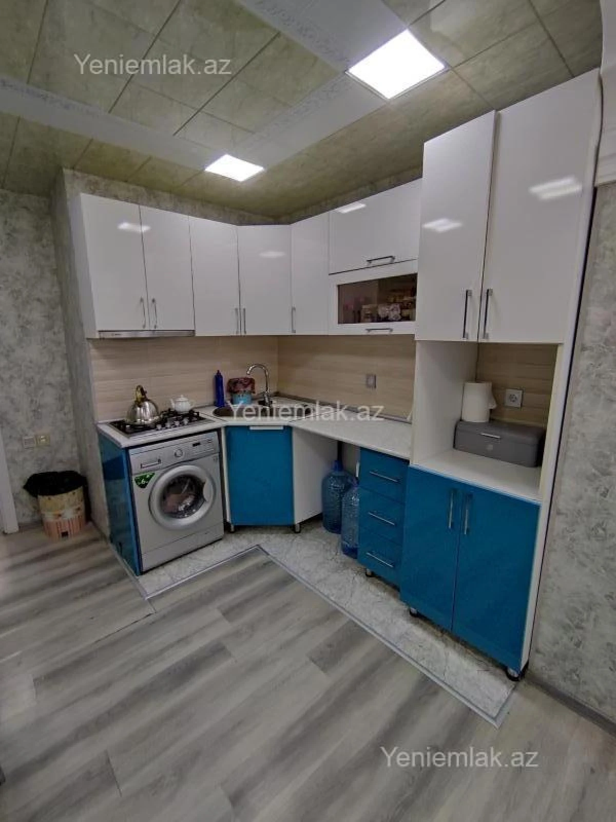 Satılır 5 otaqlı köhnə tikili 110 m²