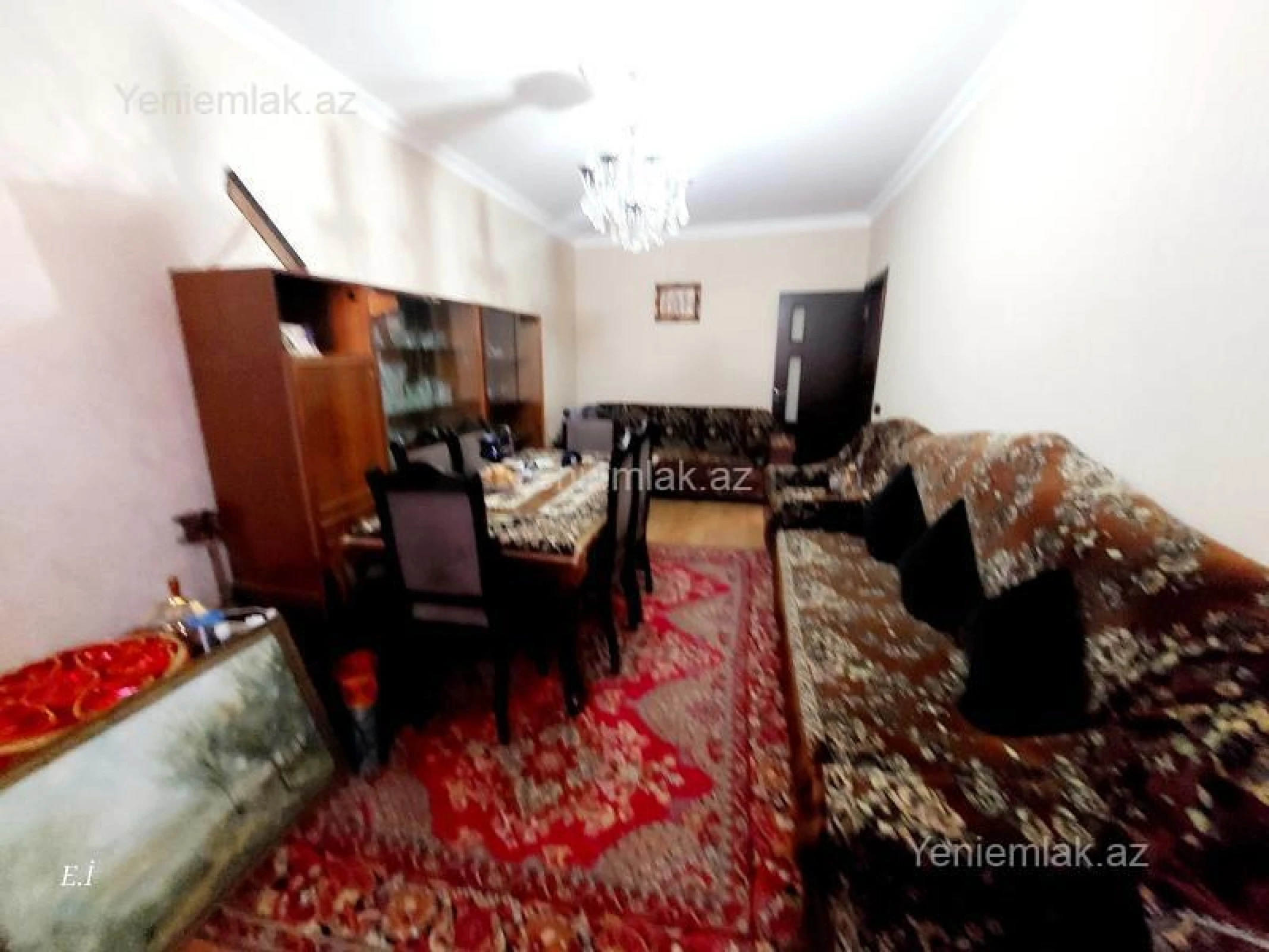 Satılır 3 otaqlı köhnə tikili 75 m²