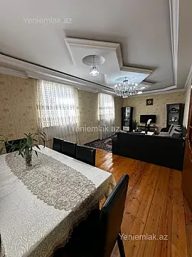 Satılır 5 otaqlı həyət evi 180 m²