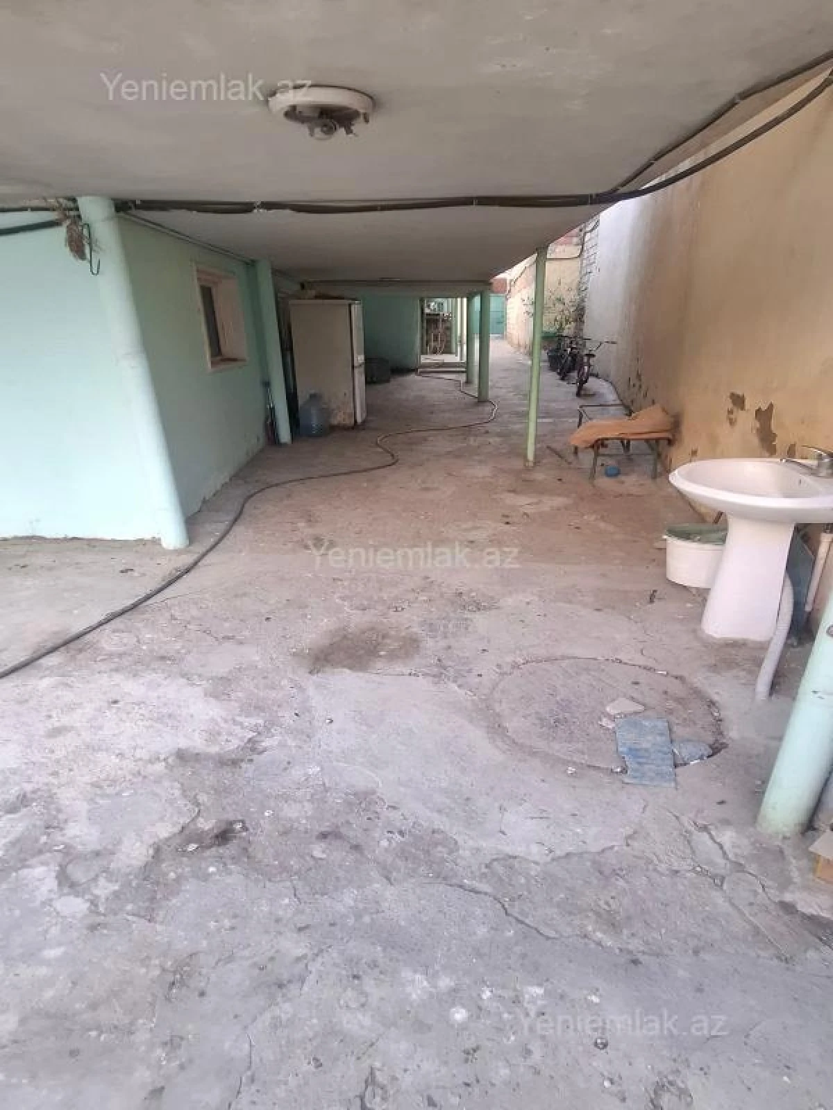 Satılır 3 otaqlı həyət evi 160 m²