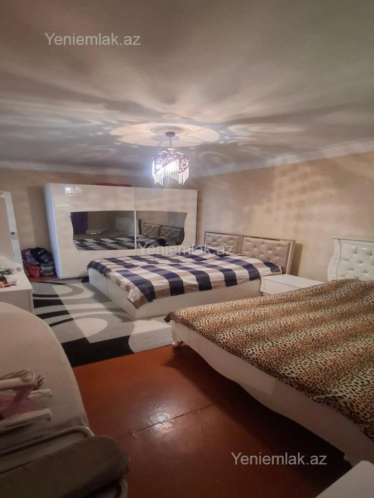 Satılır 3 otaqlı həyət evi 160 m²